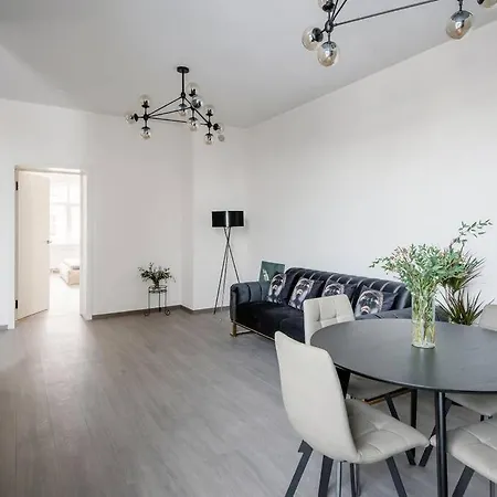 Spacious In Central *